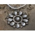 Rosette pendant with crystals