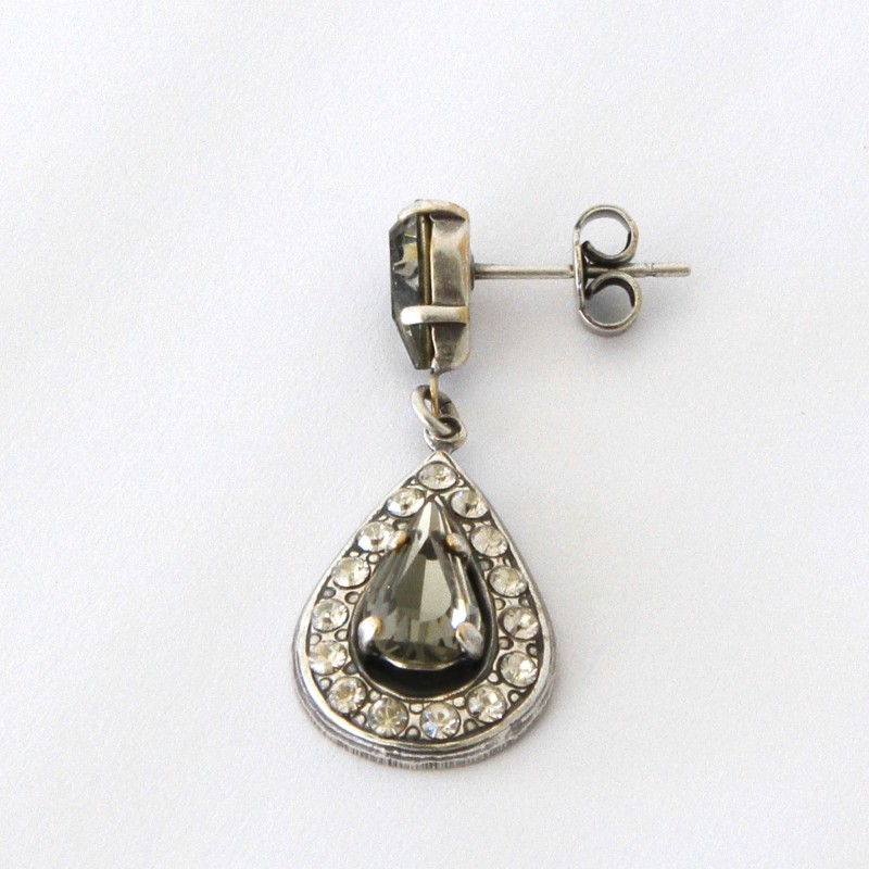 Rare boucles d'oreilles clips couleur argent cristaux diamant